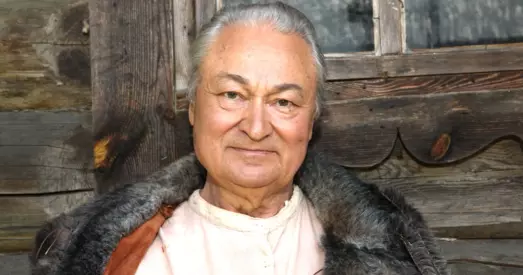 У Полацку падрыхтавалі выставу да 85-годдзя Генадзя Бураўкіна