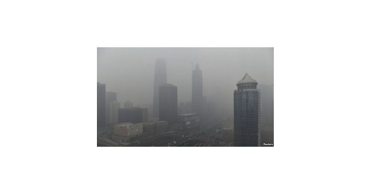 У Пекіне з-за смогу абвешчаны вышэйшы, «чырвоны» узровень небяспекі