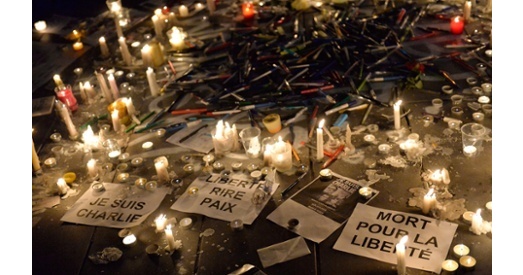 У Францыі абвясцілі трохдзённую жалобу ў сувязі з тэрактам у Charlie Hebdo
