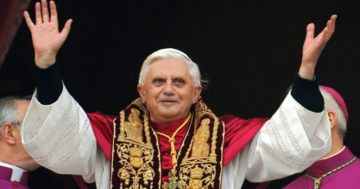 Чаму сыходзіць Рымскі Папа