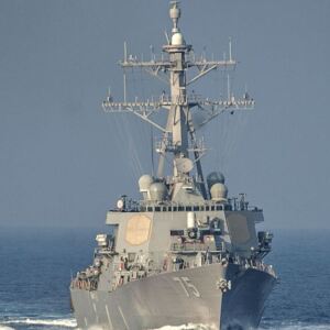 Амерыканскі эсмінец накіроўваецца ў Чорнае мора