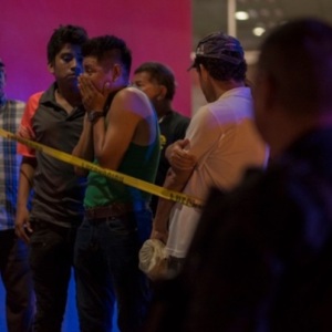 ﻿У Мексіцы бар закідалі «кактэйлямі Молатава», загінулі 23 чалавекі