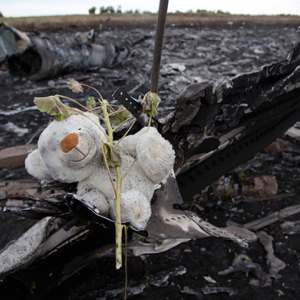 Пракуратура Нідэрландаў запатрабавала пажыццёвага для фігурантаў справы аб крушэнні MH17 над Данбасам