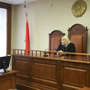 Судовы канвеер за забаронены «Першамай» у Мінску