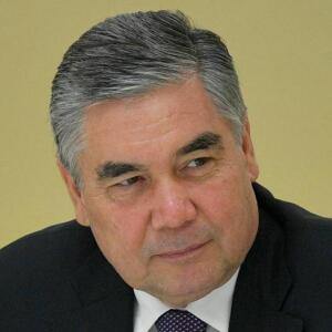 У Туркменістане прэзідэнт вырашыў «даць дарогу маладым кіраўнікам»