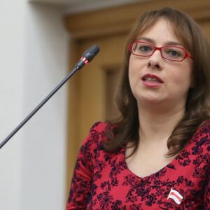 Дэпутат Канапацкая запусціла збор подпісаў, каб скасаваць саюзную дамову з Расеяй
