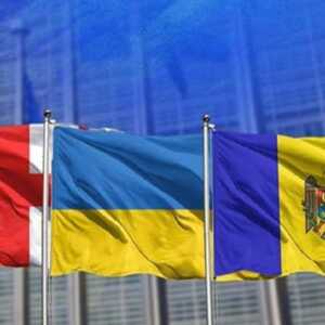 Еўрапарламент падтрымаў статус кандыдатаў для Украіны і Малдовы