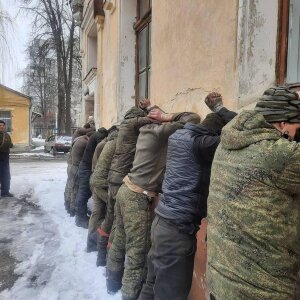 Мінабароны Расіі прызнала знаходжанне ва Украіне расійскіх салдат тэрміновай службы