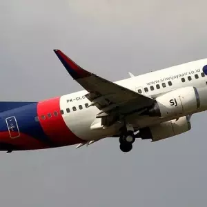 Пасажырскі Boeing 737-500, які выляцеў з Джакарты, разбіўся ў Інданэзіі. На борце было 59 чалавек