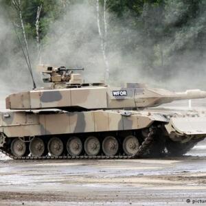 З-за вайны ва Украіне нямецкія танкі разлятаюцца як гарачыя піражкі