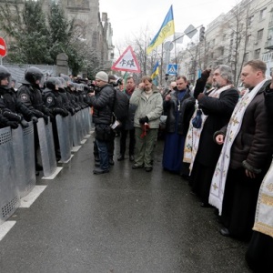 Украіна. Цэрквы ў крывавых землях