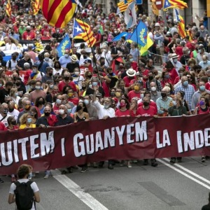 У Каталоніі прайшлі шматтысячныя выступы за незалежнасць ад Іспаніі