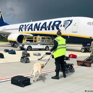 Мінск пракаментаваў прымусовую пасадку КДБ самалёта Ryanair