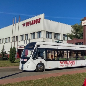 Беларусь хоча стварыць зборачную вытворчасць электробусаў у Сербіі