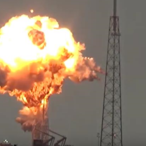 Апублікавана відэа выбуху ракеты «Falcon 9»