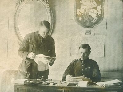 9 красавіка 1921 у Турцыі адкрылася консульства БНР
