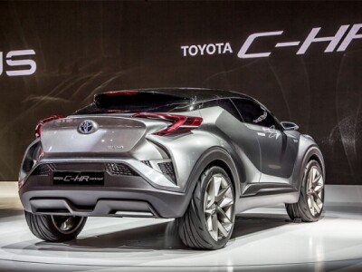 Toyota выпусціць электрамабіль, які будзе зараджацца за некалькі хвілін
