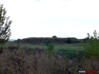 На раскопках «замка князя Кміты» пад Карэлічамі патрэбныя валанцёры (фота)