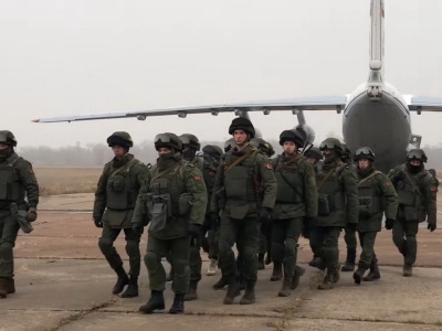 Беларусы ахоўваюць у Казахстане арсенал артылерыйскіх боепрыпасаў і ваенны аэрадром