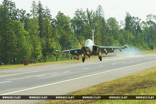 3/22 000022_719e7eeb621b14674325818700222878_195496.jpg