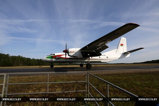 2/22 000022_719e7eeb621b14674325818700222878_202556.jpg