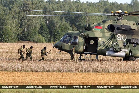 4/22 000022_719e7eeb621b14674325818700222878_348223.jpg