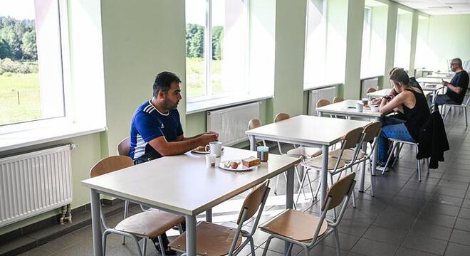 Беларусы скардзяцца на ўмовы ў лагеры для бежанцаў у Літве. Што адбываецца? Беларус аб'явіў галадоўку ў лагеры для бежанцаў у Літве. Што адбываецца?