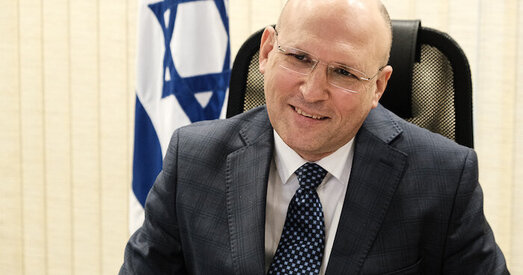 Крыніцы: Амбасадар Ізраіля раней часу пакідае Беларусь