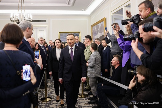 2/3 05__andrzej_duda_swiatlana_cichanouska_mniejszosc_bialoruska__20221208_jsz_6777.jpg