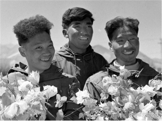 Фота thearanikoproject.substack.com Фота thearanikoproject.substack.com