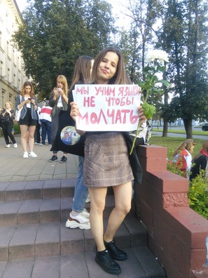 1/3 118881388_604632650441730_8260417571126618725_n_logo.jpg