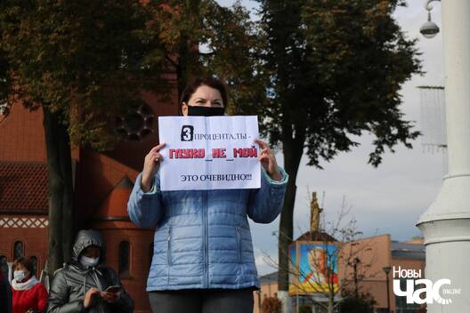 11/11 121507283_652394428801467_5823182145912334768_n_logo.jpg