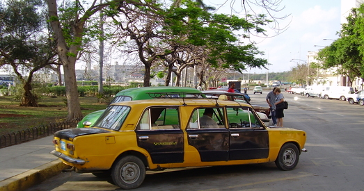 Рынак новых аўтамабіляў рухнуў. Наперадзе — дэфіцыт