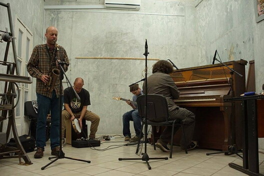 1/3 13941032_1344795792200591_1600270044_n.jpg