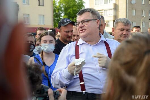 150620_mk_piket_po_sboru_podpisey_za_viktora_babariko_4869.jpg 150620_mk_piket_po_sboru_podpisey_za_viktora_babariko_4869.jpg