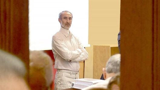 169794677.jpg 169794677.jpg