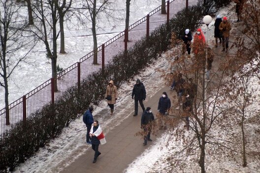 16_protest.jpg 16_protest.jpg