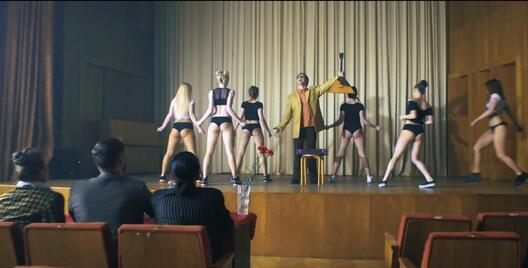 Кадр з кліпа гурта "Дрозды" "Не танцую!" Кадр з кліпа гурта "Дрозды" "Не танцую!"