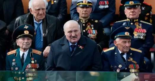 Аляксандр Лукашэнка 9 траўня збіраецца ў Маскву