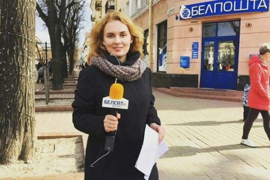 Кацярына Андрэева падчас стрыму з "марша недармаедаў" Кацярына Андрэева падчас стрыму з "марша недармаедаў"