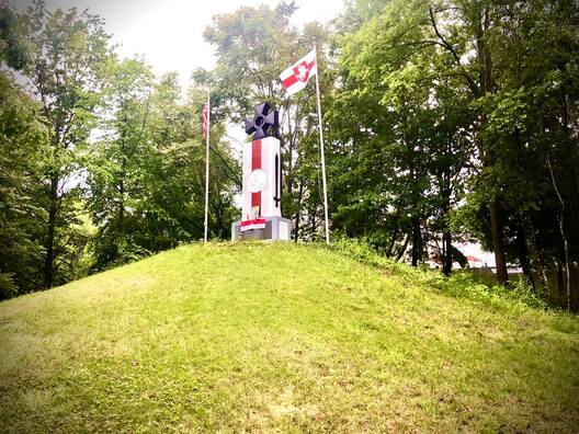 5/5 193732041_1129726227545881_5694063916523596910_n.jpg