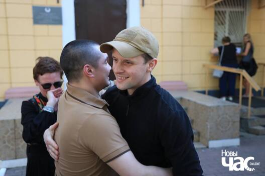 3/8 19437578_10213382278732894_7834385595625949177_n_logo.jpg