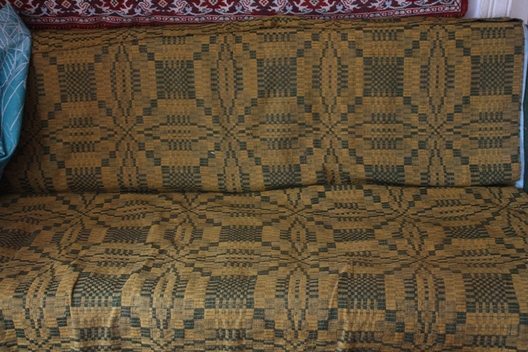 Посцілка працы Казакевіч Яўгеніі Міхайлаўны, в. Сівіца, фота Аляксандры Паплыка Посцілка працы Казакевіч Яўгеніі Міхайлаўны, в. Сівіца, фота Аляксандры Паплыка