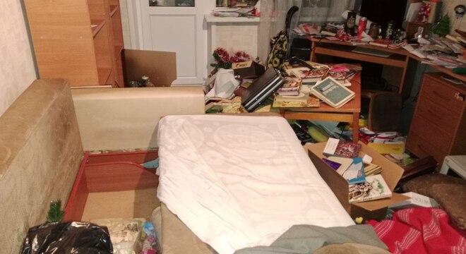 Кватэра Іллі Міронава, разромленая, маці знікла Разгромлена кватэра валанцёра Іллі Міронава, забралі маці, але яна паспела пакінуць запіску (фота, абноўлена)