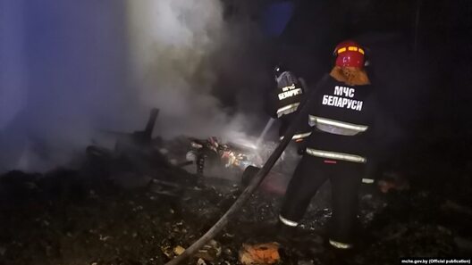 Фота з месца пажару з сайта МНС Беларусі Фота з месца пажару з сайта МНС Беларусі