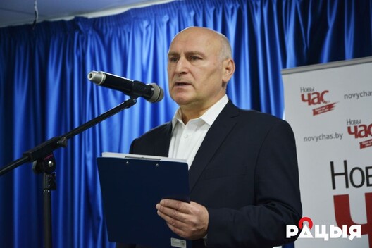 Старшыня ГА "Саюз беларускіх пісьменнікаў" Барыс Пятровіч (Сачанка) Старшыня ГА "Саюз беларускіх пісьменнікаў" Барыс Пятровіч (Сачанка)