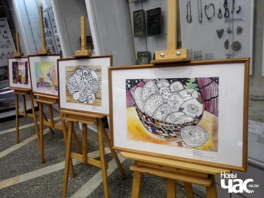 1/8 2018_04_05_vystava_dzic_kaljandar_a._ljaszkevicz_006_logo.jpg