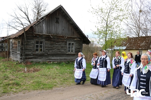 2/17 2019_04_21_taniawiczy_a.leszkiewicz_0086_logo.jpg