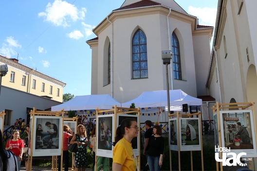 4/4 2019_06_01_dzen_szvecyi_a._ljaszkevicz_027_logo.jpg