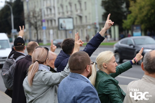 3/8 20200914132822_img_4989_logo.jpg